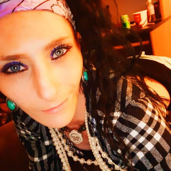 Meet your Posher, Rose - Picture 1 of 1